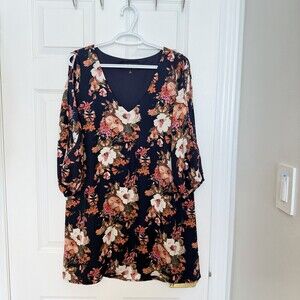 Lulus Dress V-Neck Cold Shoulder Shifting Dears Navy Blue Floral 3/4 Sleeve S
